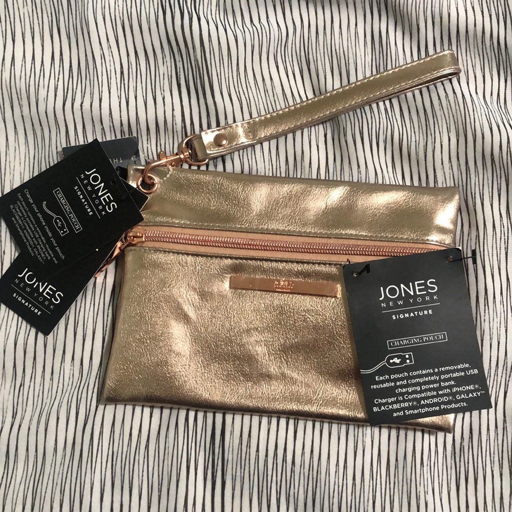 Jones New York charging wristlet pouch